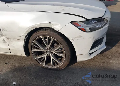 2017 Volvo S90 T5 Momentum z USA, uszkodzony, nr VIN YV1102AK6H1012170